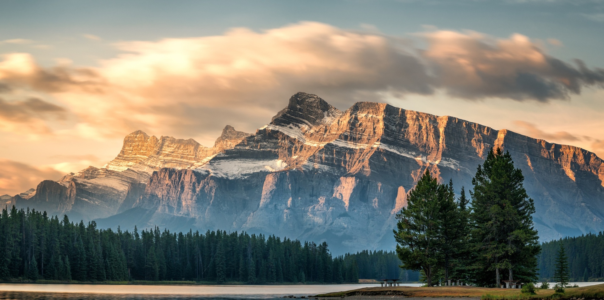 Western Canada's Iconic Sites